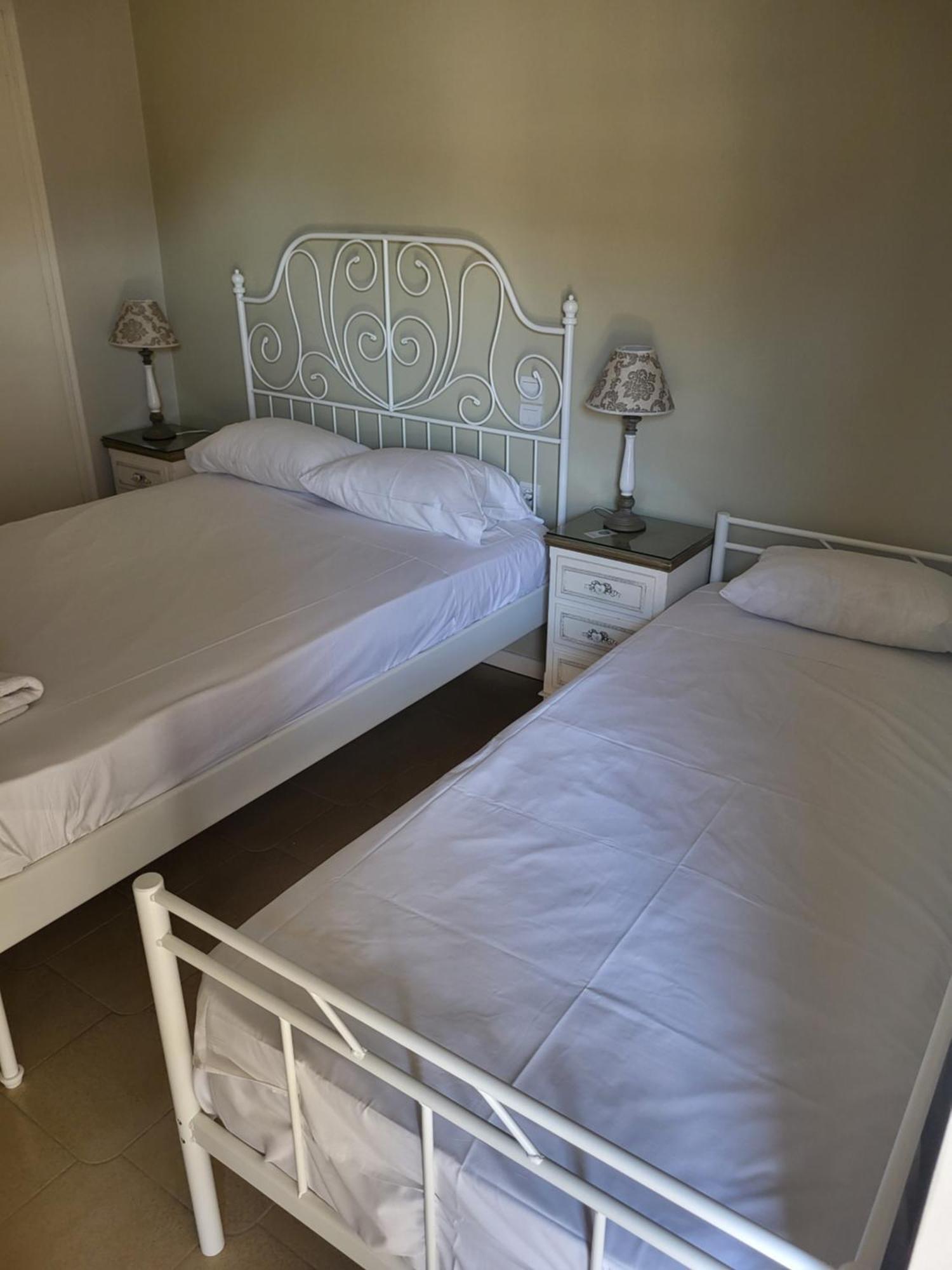 Margarita Rooms Kalamákion 部屋 写真